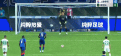 中超-4分钟2球！浙江2-1逆转申花获亚冠席位