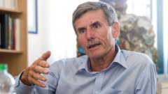 “德国汽车教父被赶出研究所”，与对华态度有关？